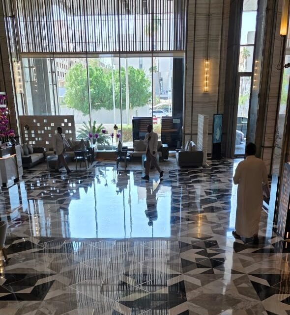 تنظيف وجلي رخام